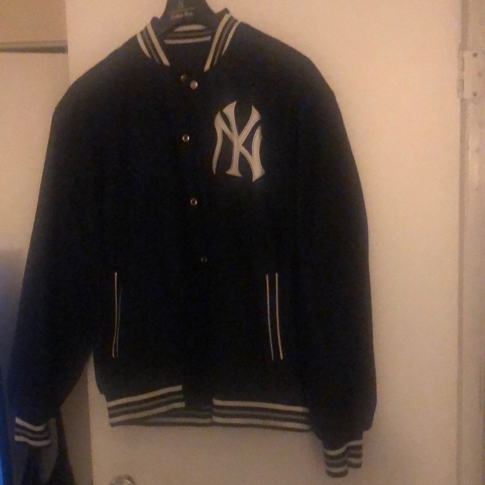 New York yankee jacket navy blue reversible clean smoke free